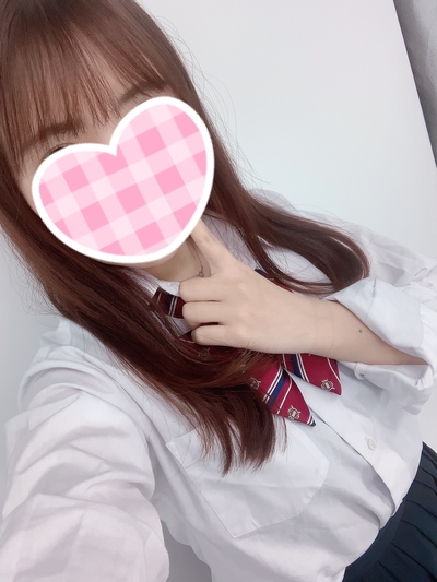 なち【清楚系スレンダー美少女】のプロフィール写真