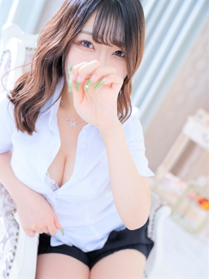 栗原　あみのプロフィール写真