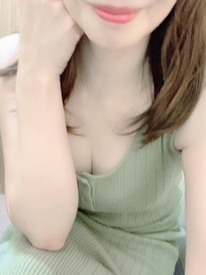 体験新人しずくのプロフィール写真
