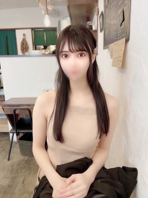 加賀美もものプロフィール写真