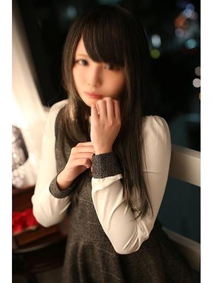 綾瀬　沙良のプロフィール写真