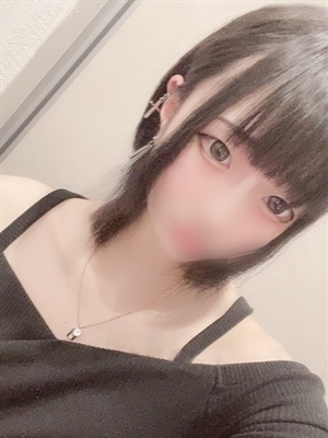 ウララ（URARA）のプロフィール写真