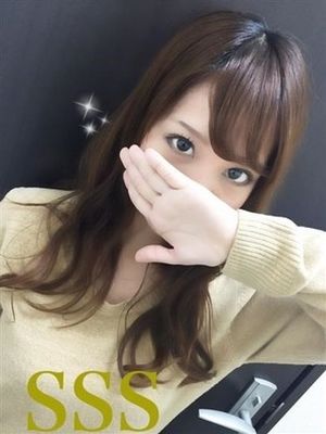梨々りりのプロフィール写真