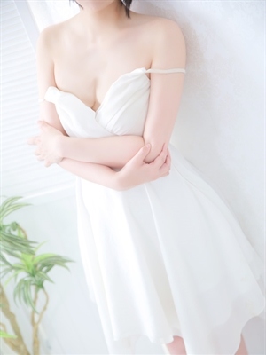 細身黒髪ショート　のあのプロフィール写真
