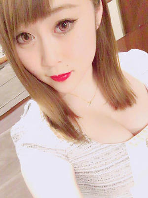倉持もなのプロフィール写真