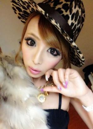 霜月るなのプロフィール写真